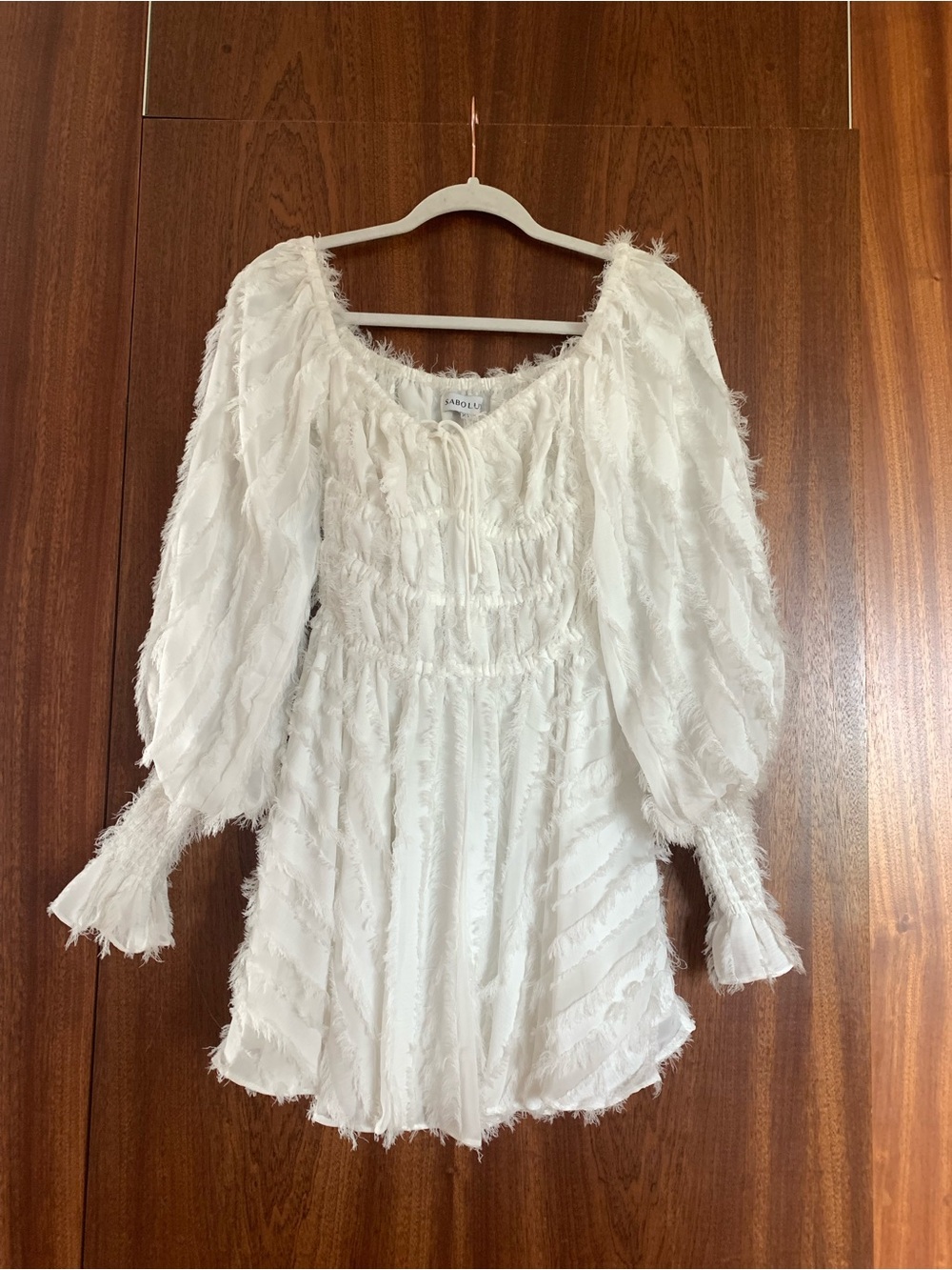 Sabo Luxe White Puff-Sleeve Mini Dress with Square Neckline XS